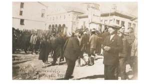 Uşak’ta 1921’e Ait Kilise Fotoğrafı Ortaya Çıktı